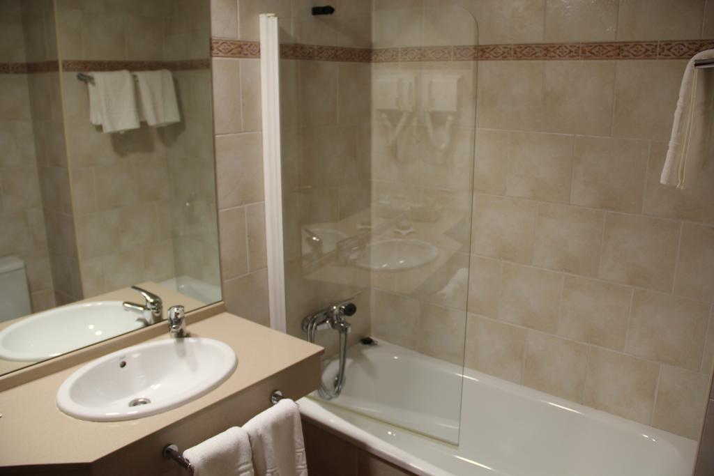 Hotel Rantiner Taull Bagian luar foto